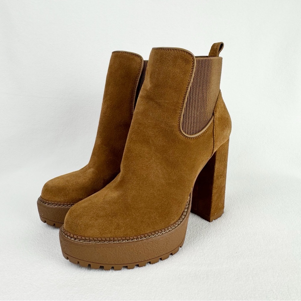 Gianni Bini Booties